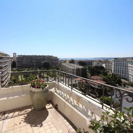 Apartment Gorgeous Alexandre Iii Sea View *